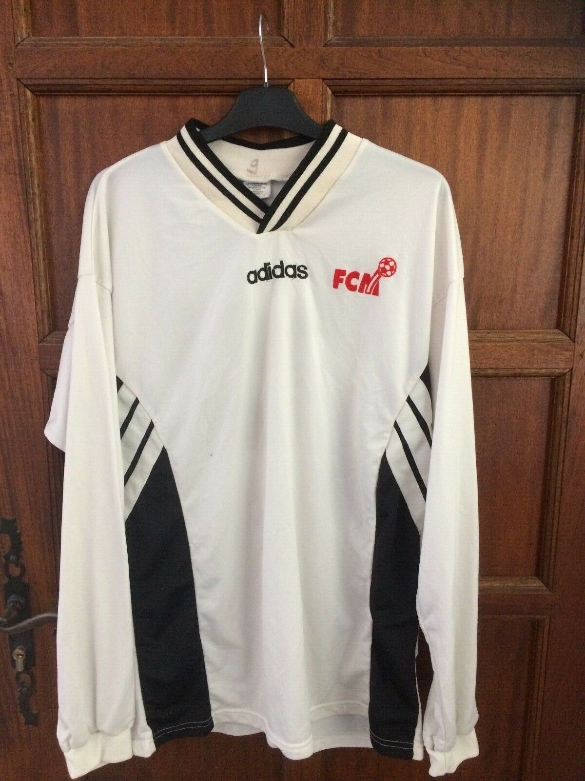 FC Martigues 1995-96 Away Kit