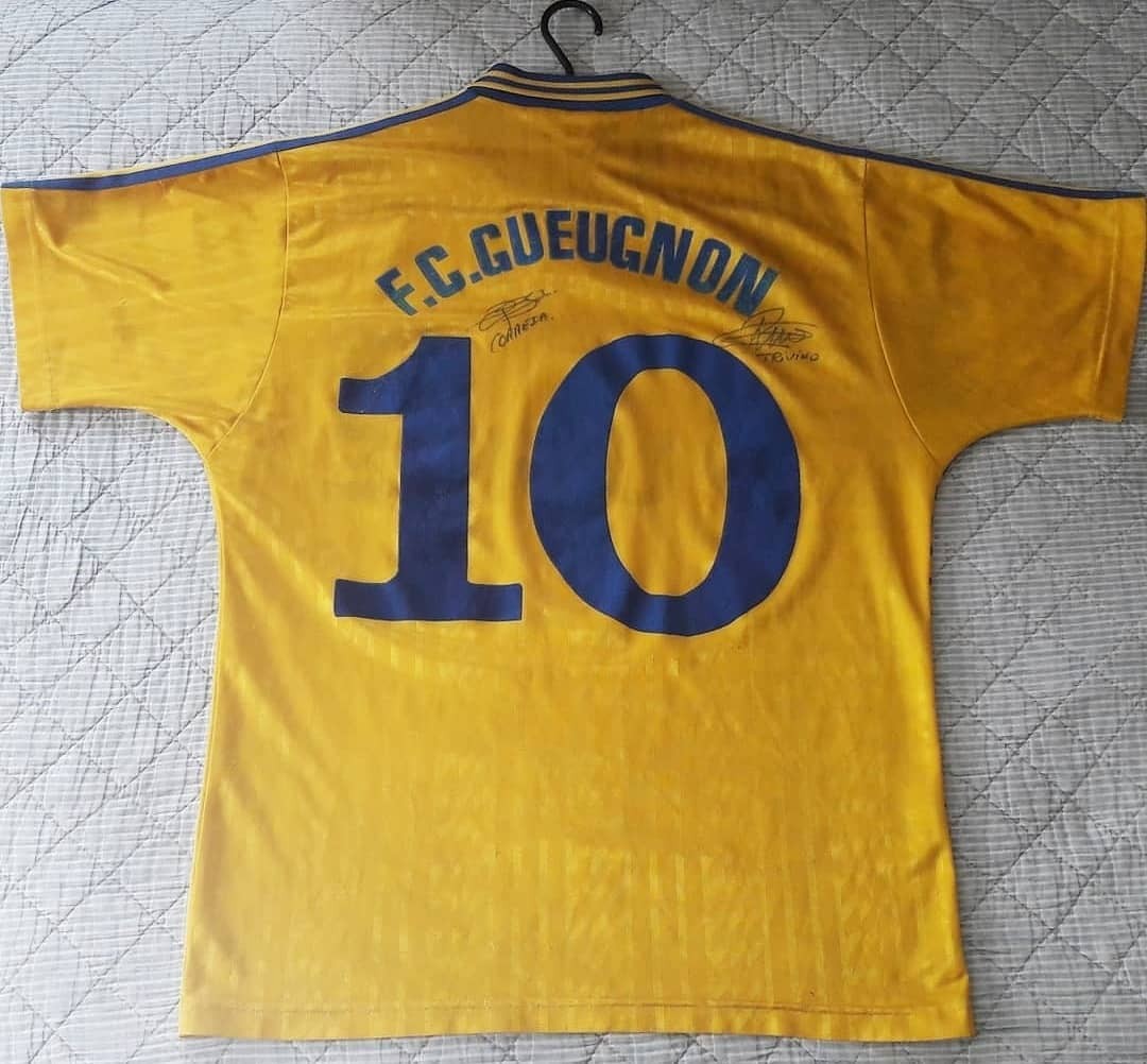 FC Gueugnon 1995-96 Home Kit