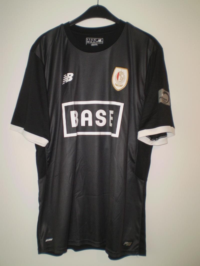 Standard Liège 2017-18 GK 2 Kit