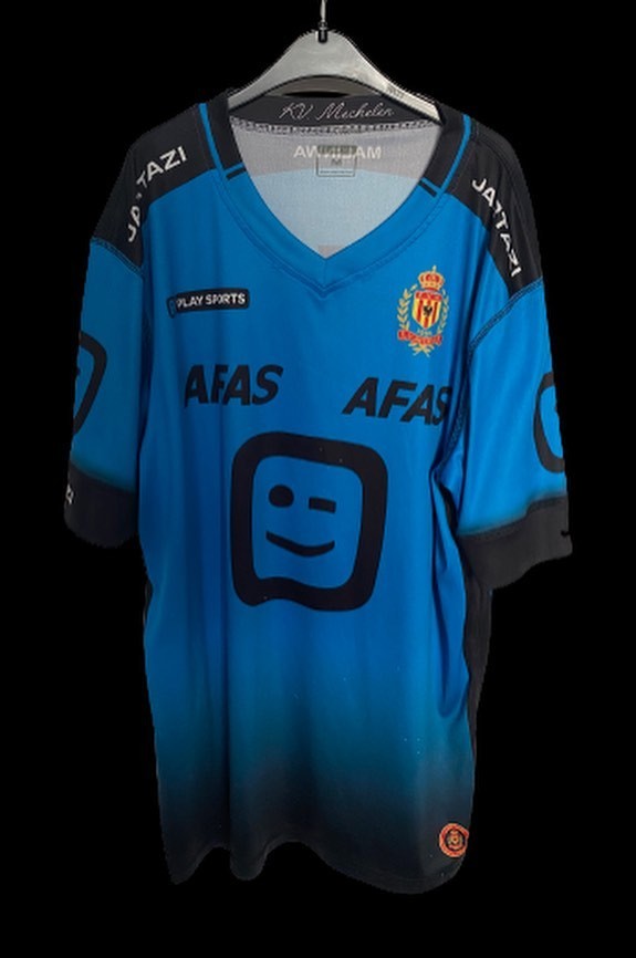 KV Mechelen 2017-18 GK 1 Kit