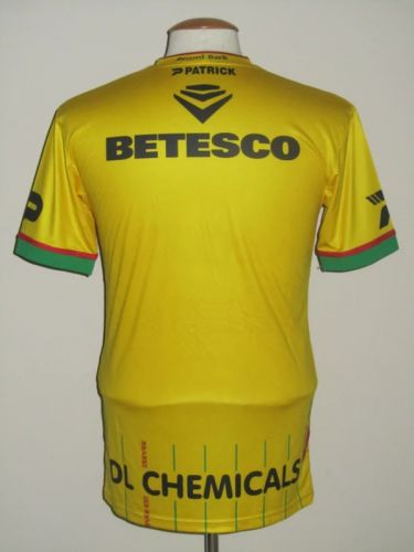 Zulte Waregem 2017-18 Third Kit