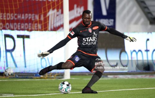 Royal Excel Mouscron 2020-21 GK 2 Kit