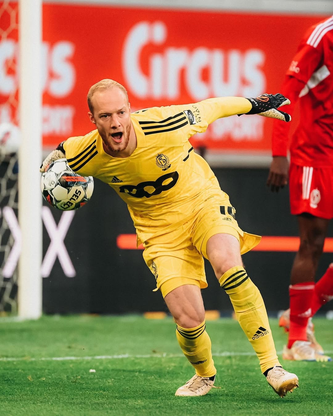 Standard Liège 2022-23 GK 3 Kit
