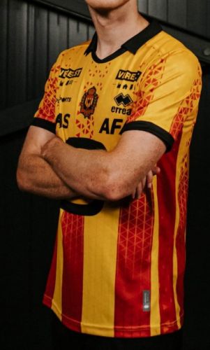 KV Mechelen 2022-23 Home Kit
