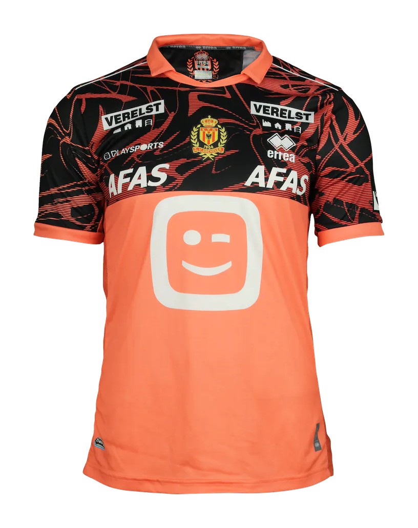 KV Mechelen 2022-23 GK Kit