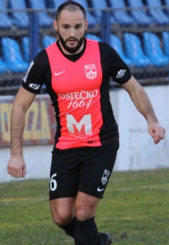 NK Osijek 2016-17 Away Kit