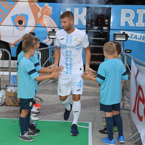 HNK Rijeka 2021-22 Home Kit