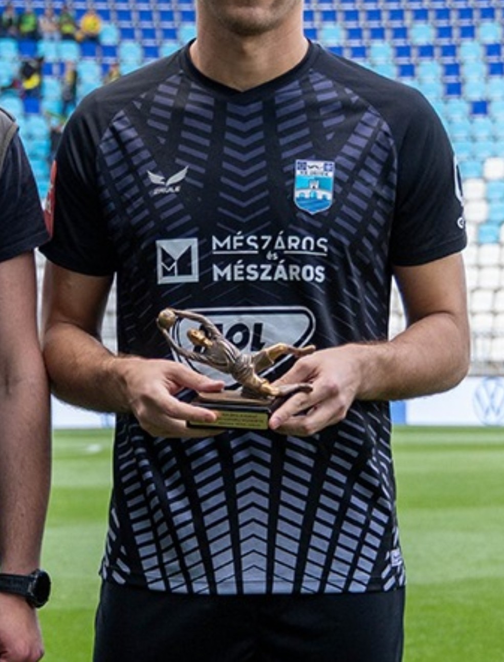 NK Osijek 2024-25 GK 1 Kit