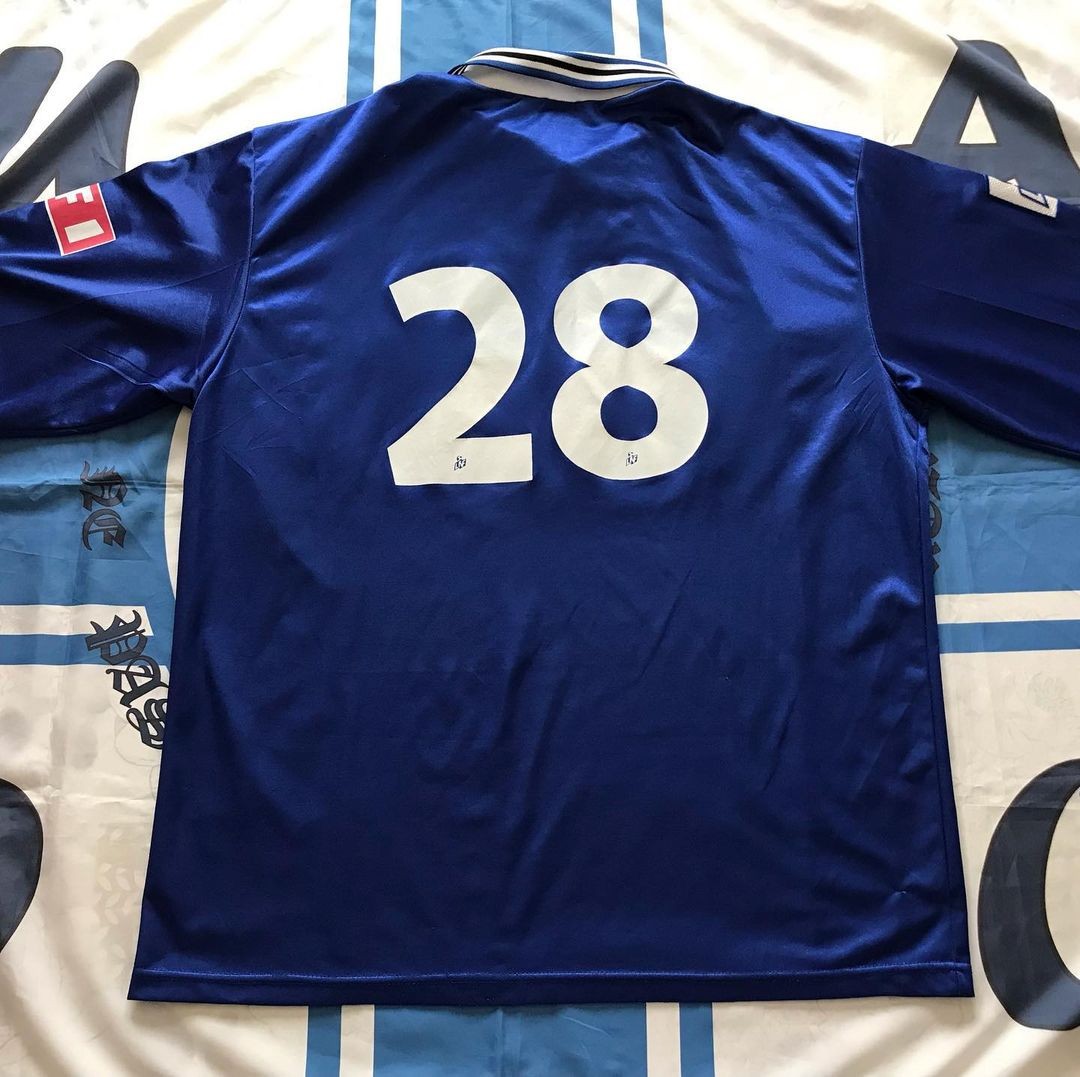 AJ Auxerre 1996-97 Third Kit