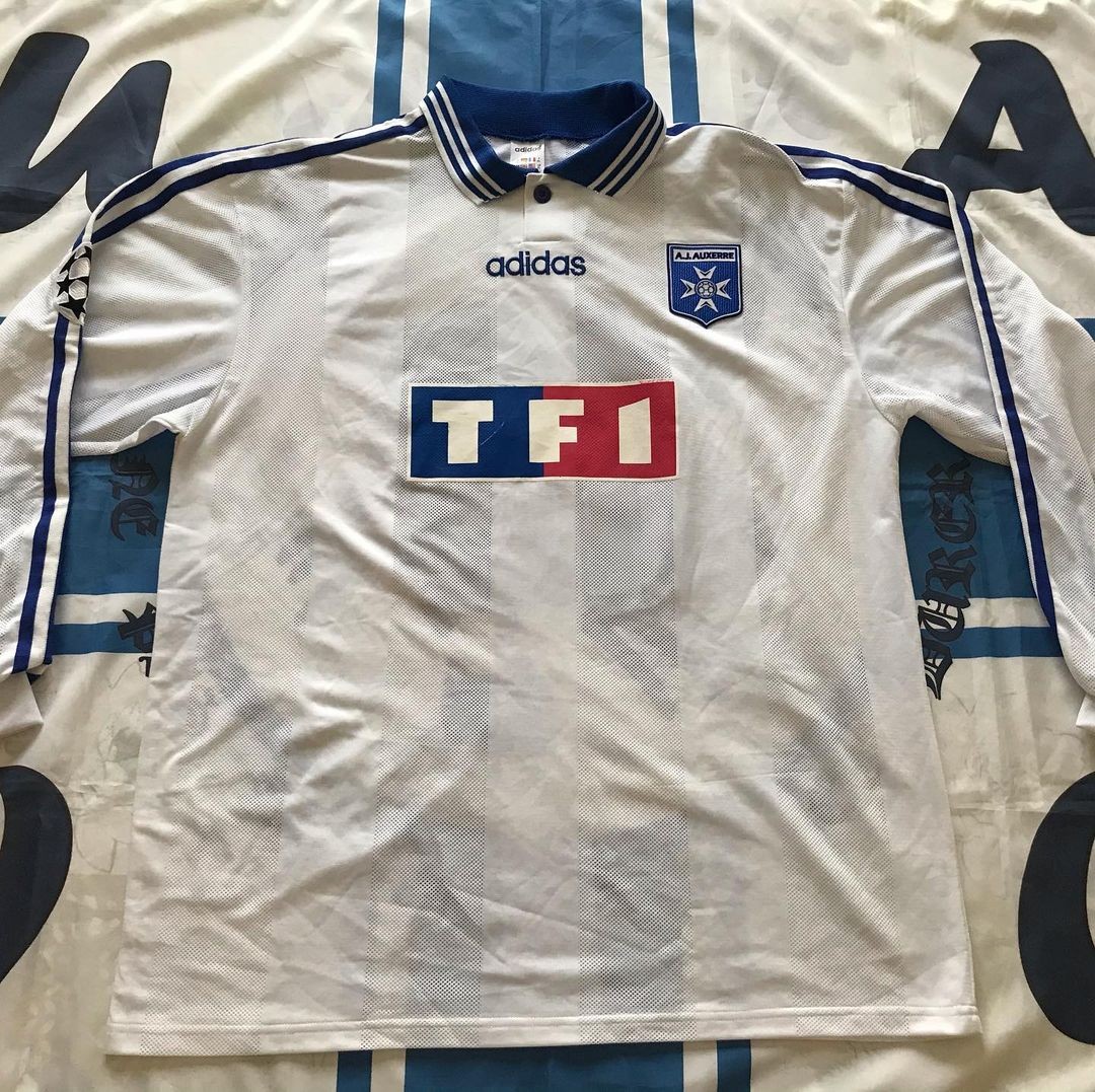 AJ Auxerre 1996-97 Champions League Home Kit