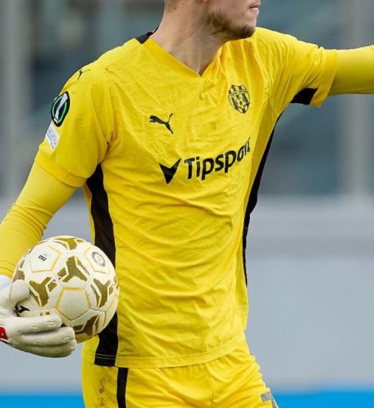 Spartak Trnava 2023-24 GK 2 Kit