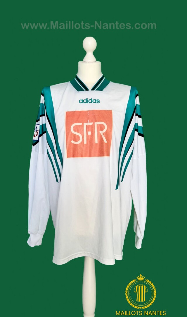 FC Nantes 1996-97 Cup Away Kit