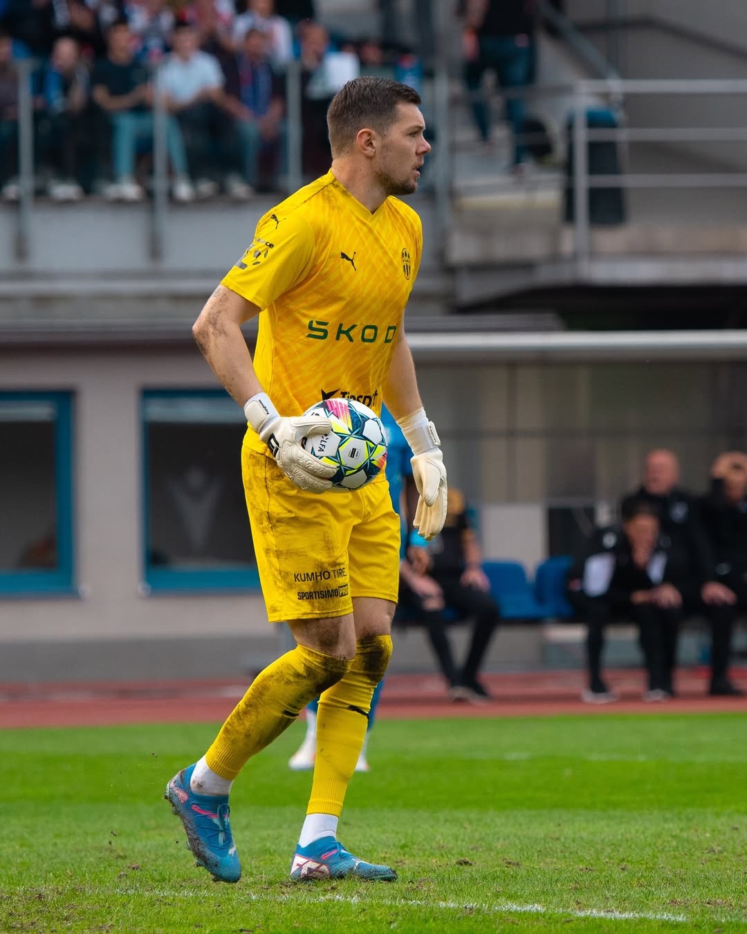 Mladá Boleslav 2024-25 GK 3 Kit