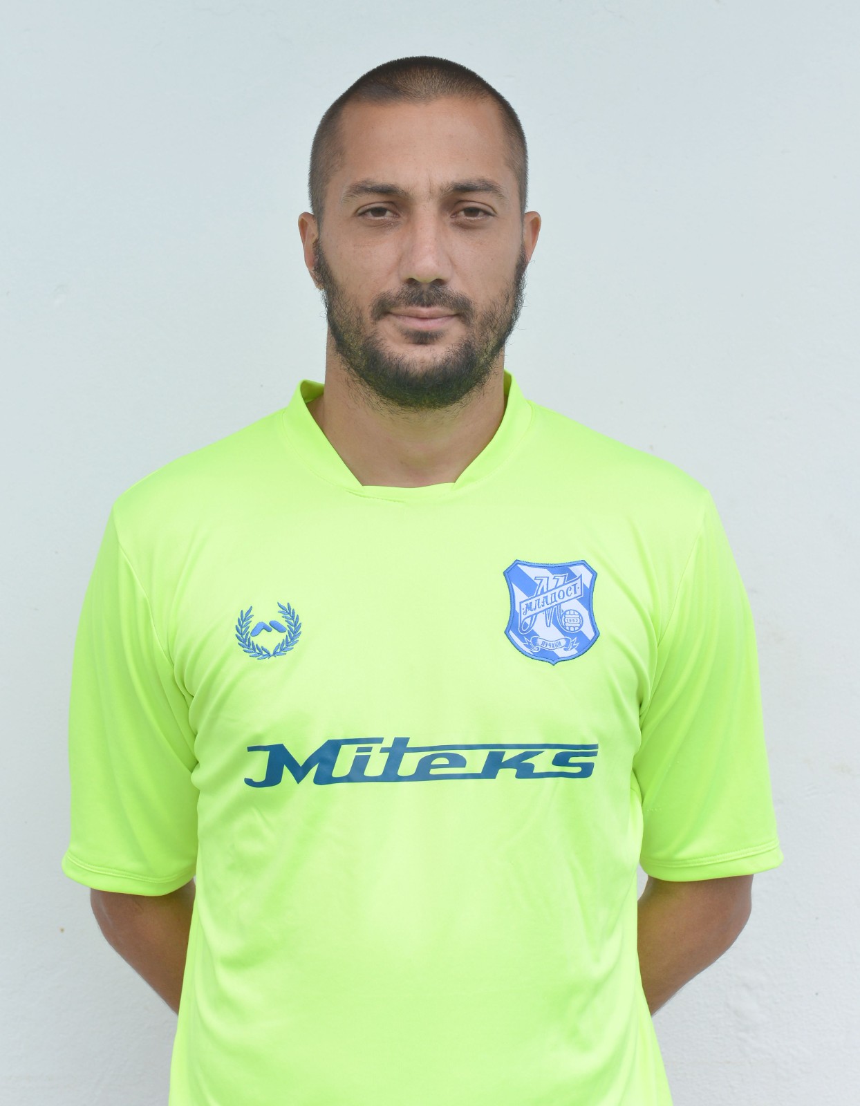 Mladost Lučani 2023-24 GK 1 Kit