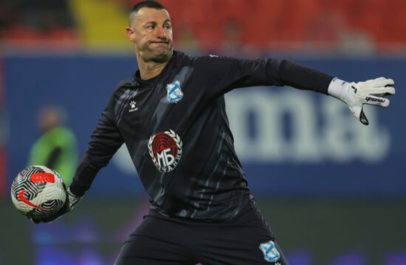 Mladost Lučani 2024-25 GK 2 Kit