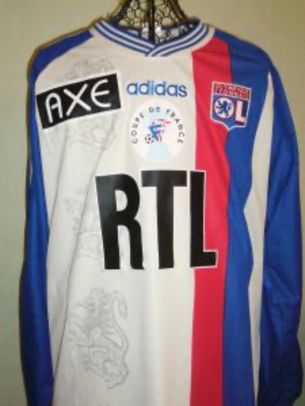 Olympique Lyonnais 1997-98 Coupe de France Home Kit
