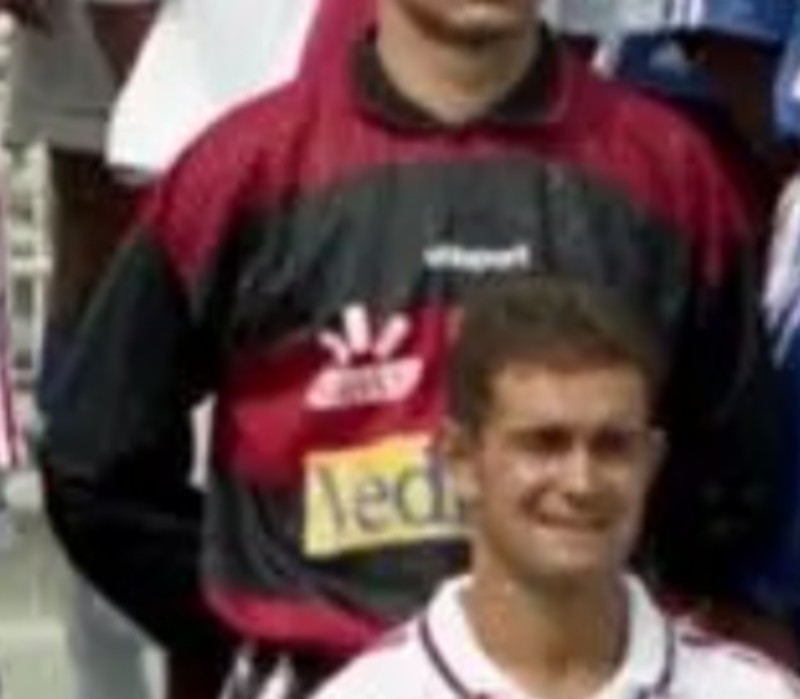 Olympique Lyonnais 1997-98 GK 2 Kit