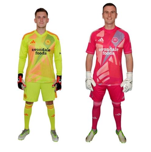 Glenavon FC 2024-25 GK 2 Kit