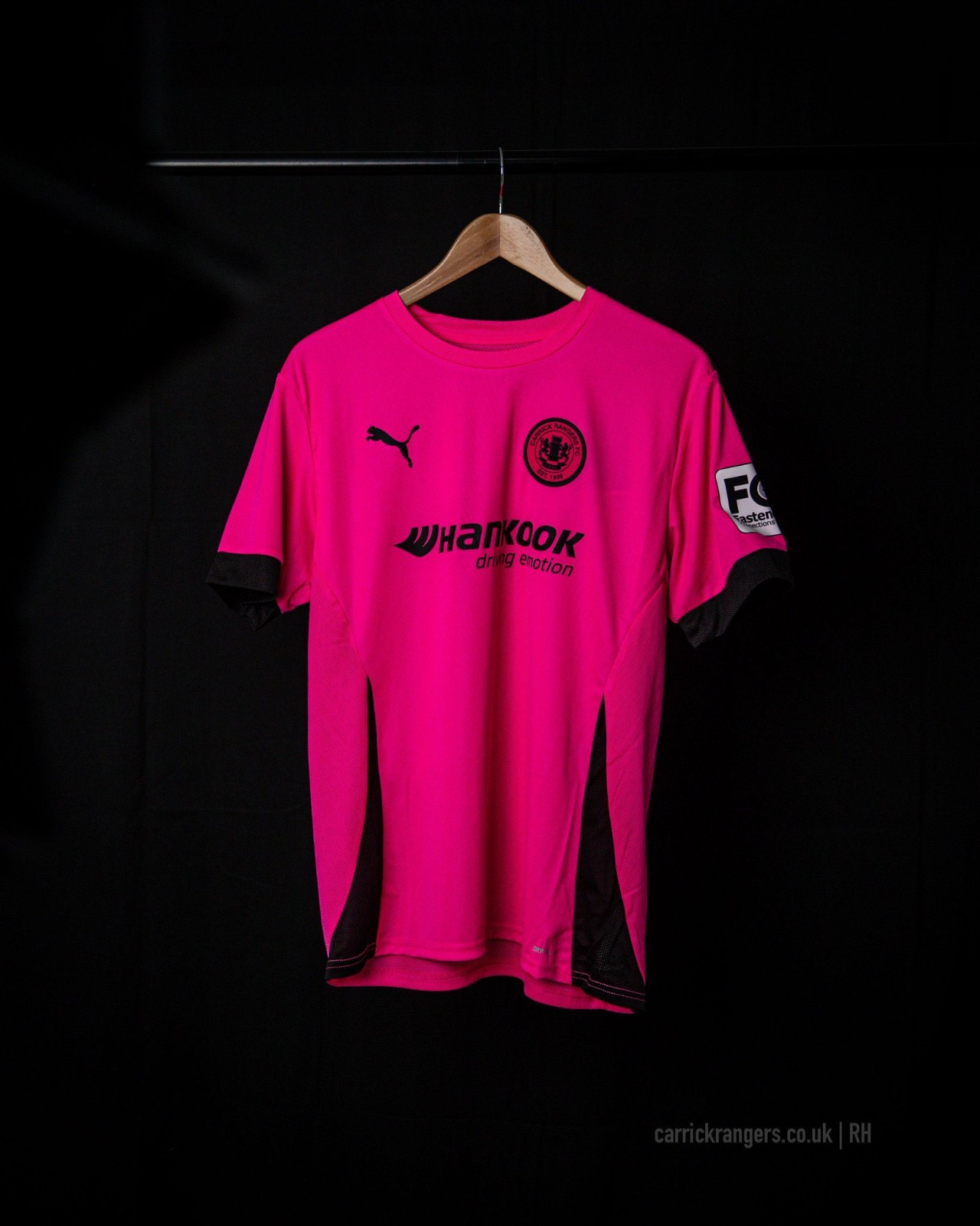 Carrick Rangers 2024-25 Pink October Kit