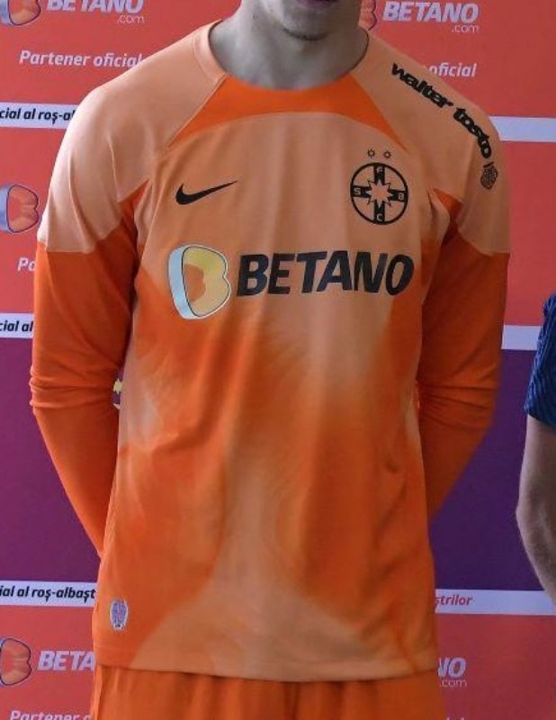 FCSB 2022-23 GK 2 Kit