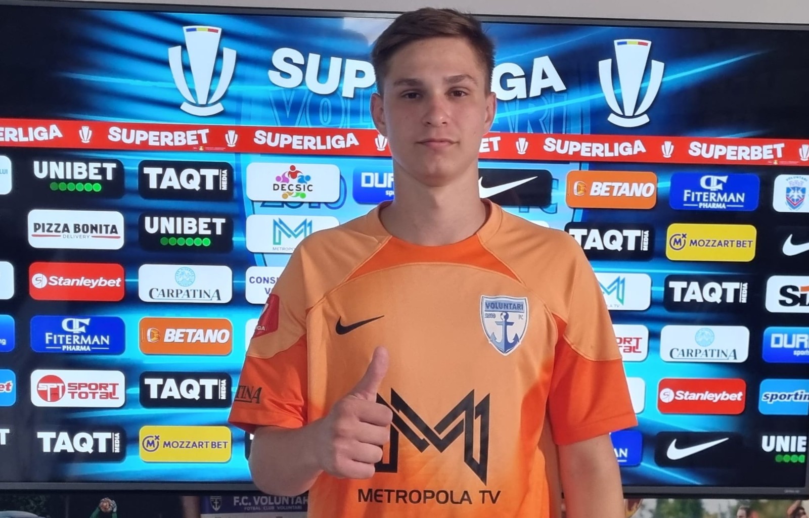 FC Voluntari 2023-24 GK 2 Kit