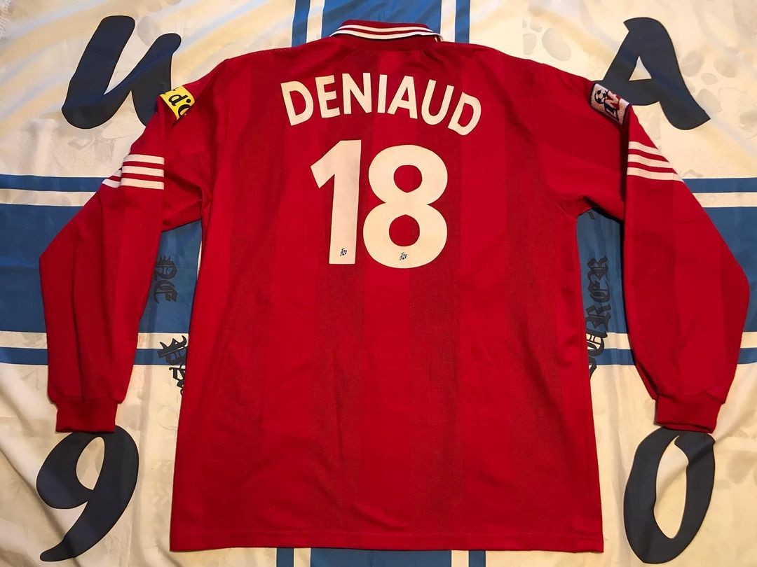 AJ Auxerre 1997-98 Away Kit