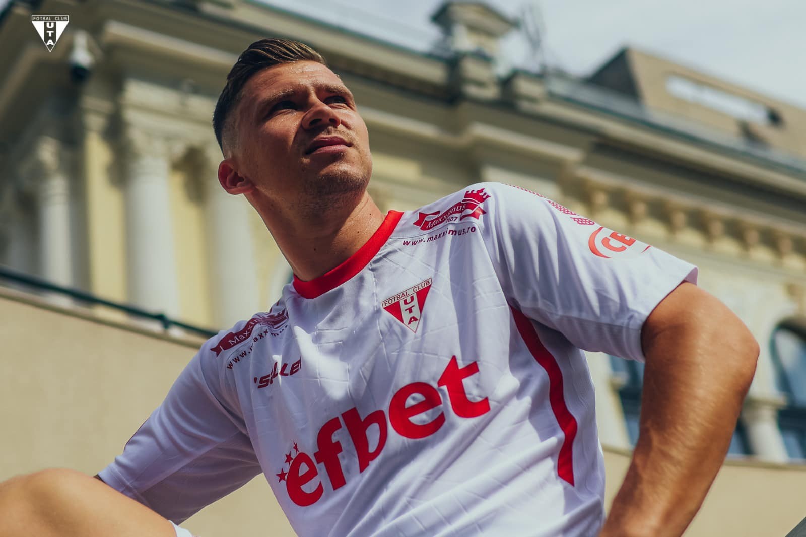 UTA Arad 2023-24 GK 2 Kit