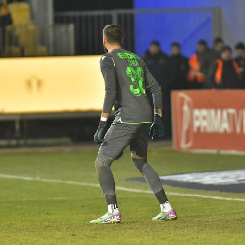 Petrolul Ploiesti 2023-24 GK 2 Kit