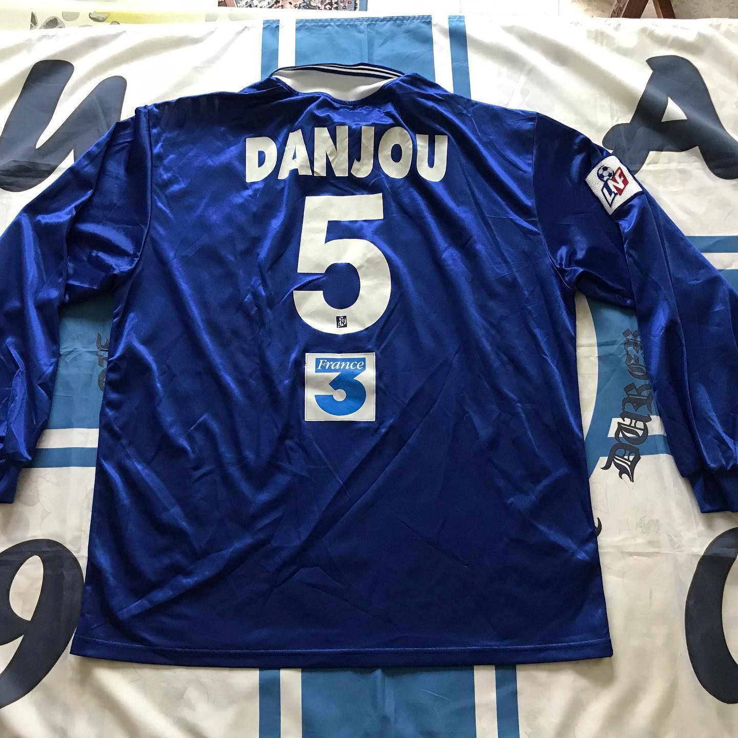 AJ Auxerre 1997-98 Cup Away Kit