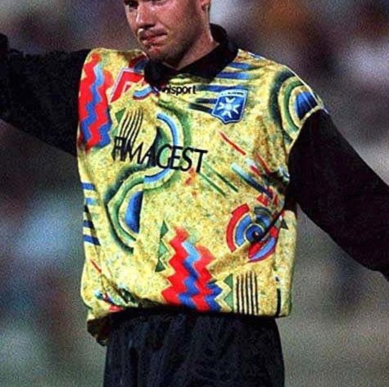 AJ Auxerre 1997-98 GK 1 Kit