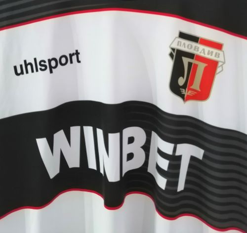 Lokomotiv Plovdiv 2020-21 Home Kit