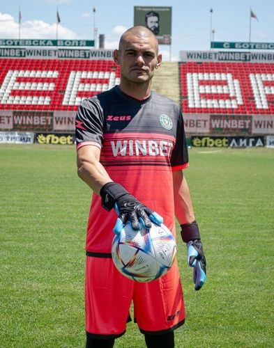 Botev Vratsa 2022-23 GK Third Kit
