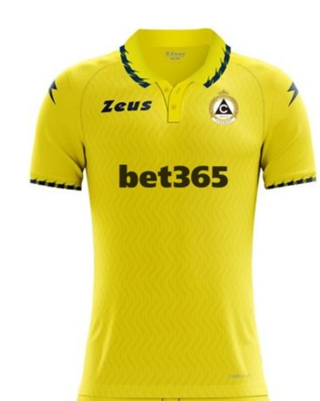 Slavia Sofia 2024-25 GK Away Kit