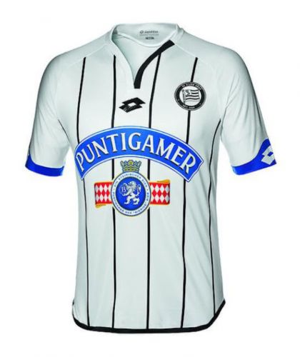 Sturm Graz 2016-17 Away Kit