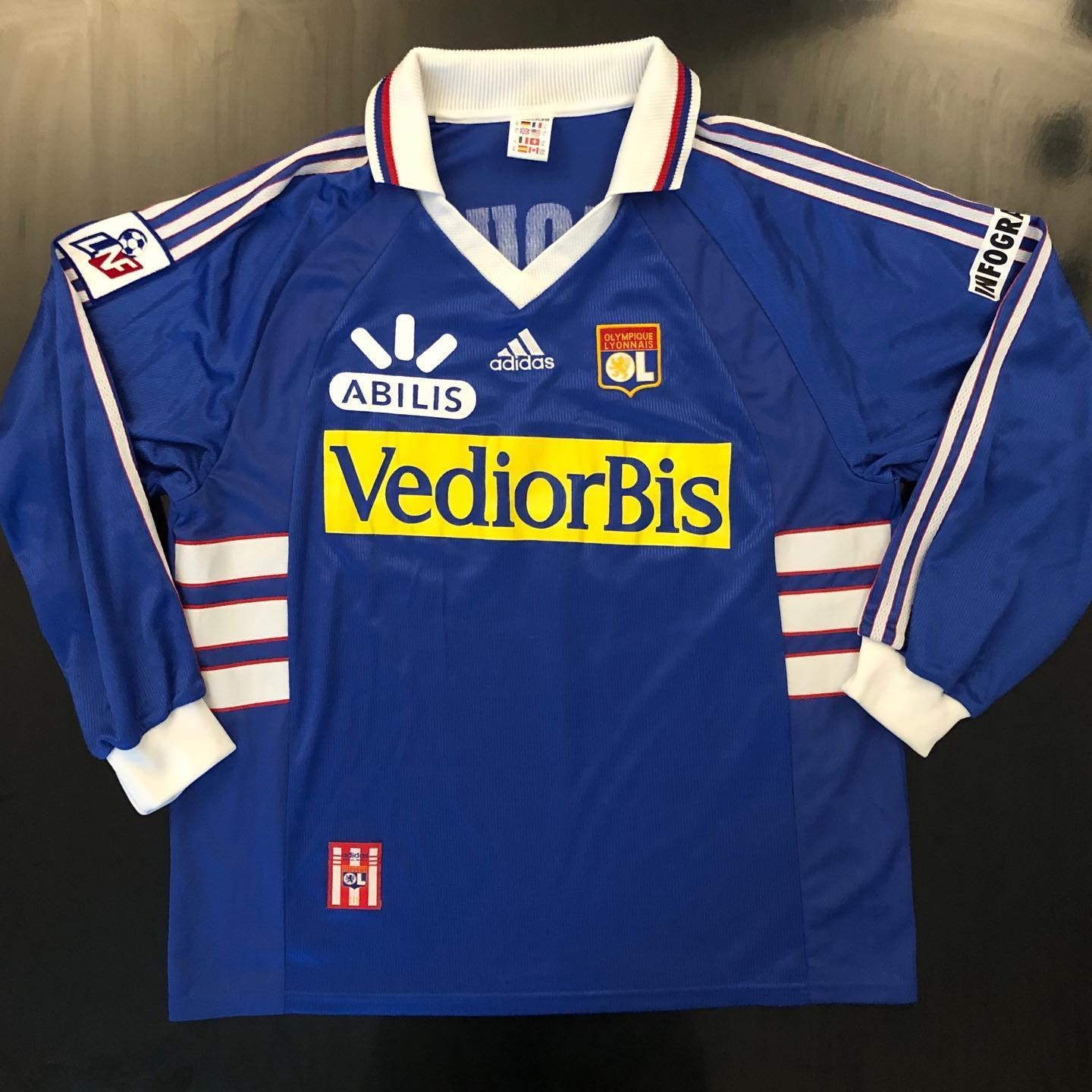Olympique Lyonnais 1998-99 Away Kit