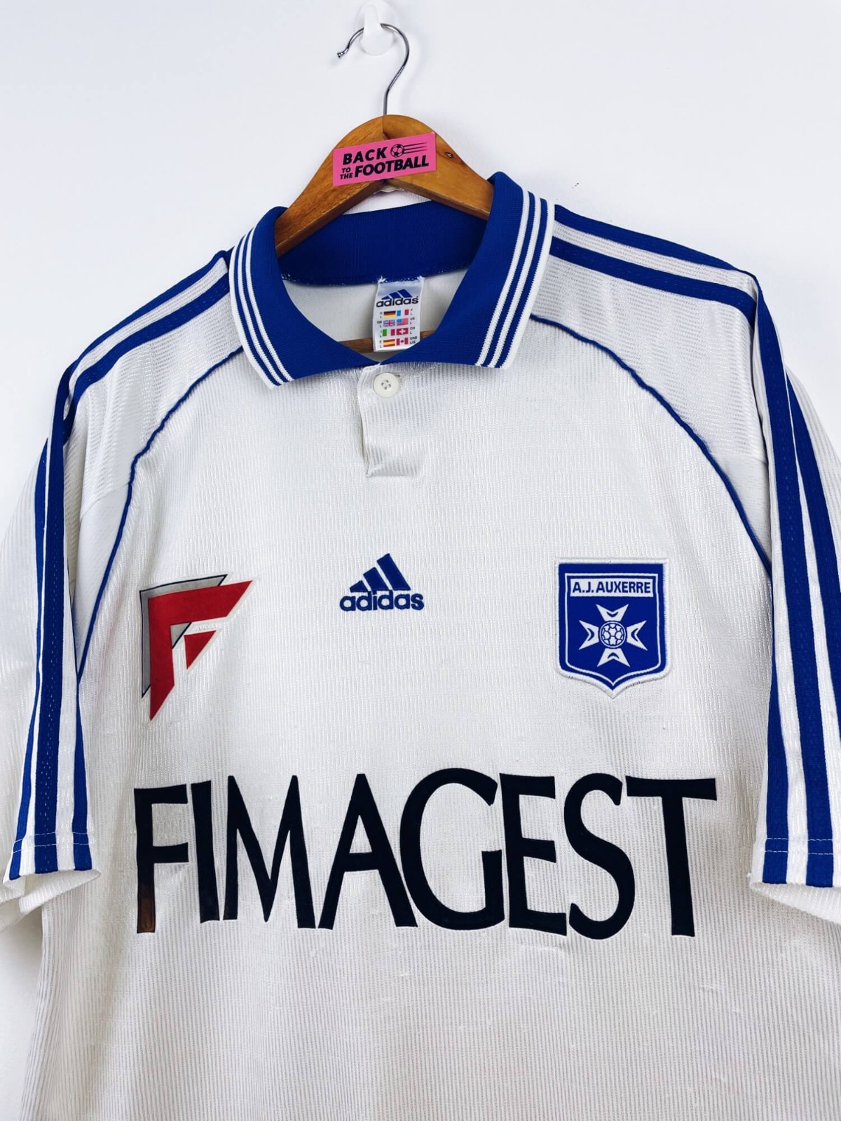 AJ Auxerre 1998-99 Home V2 Kit
