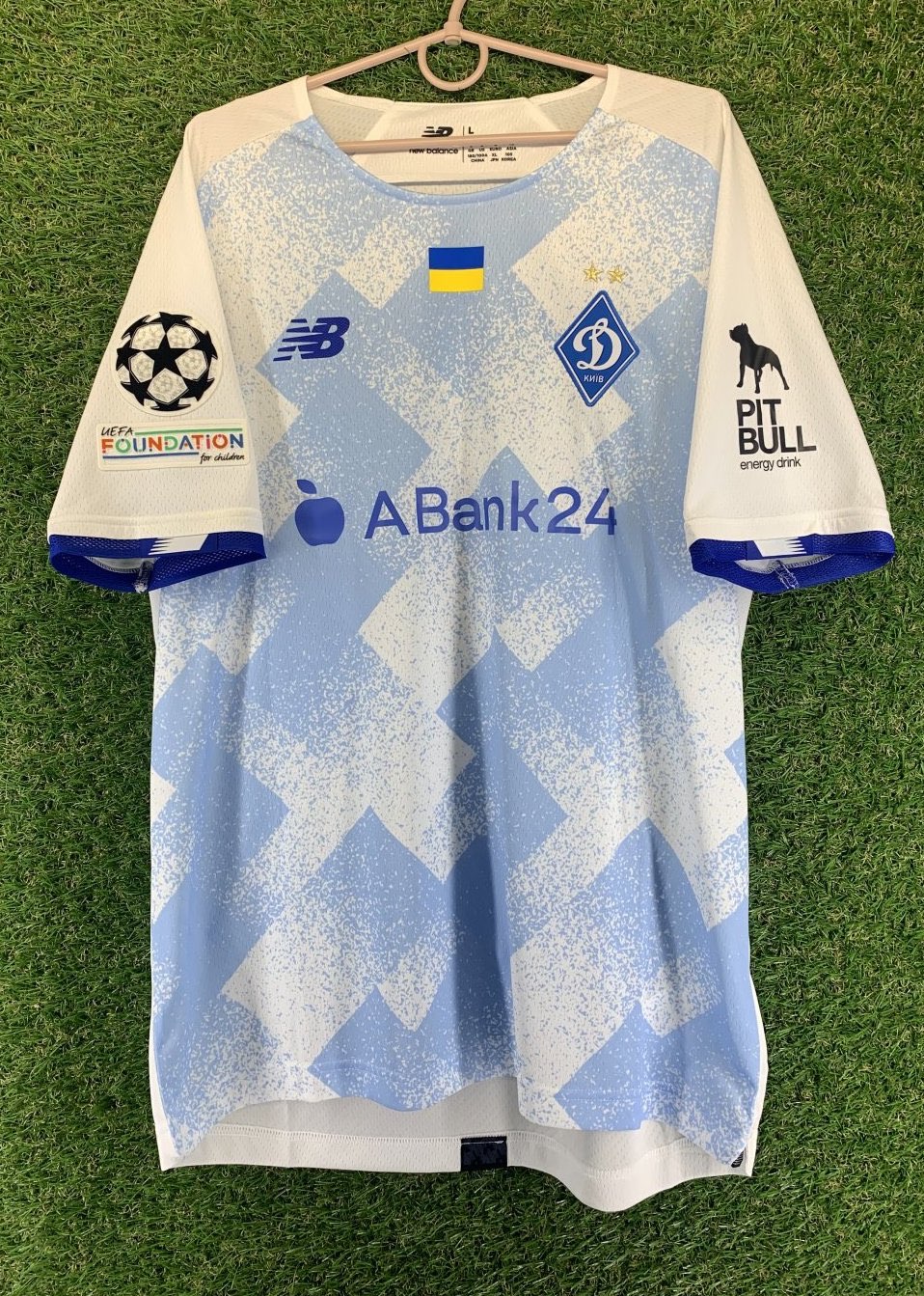 Dynamo Kyiv 2021-22 Champions League Home Kit