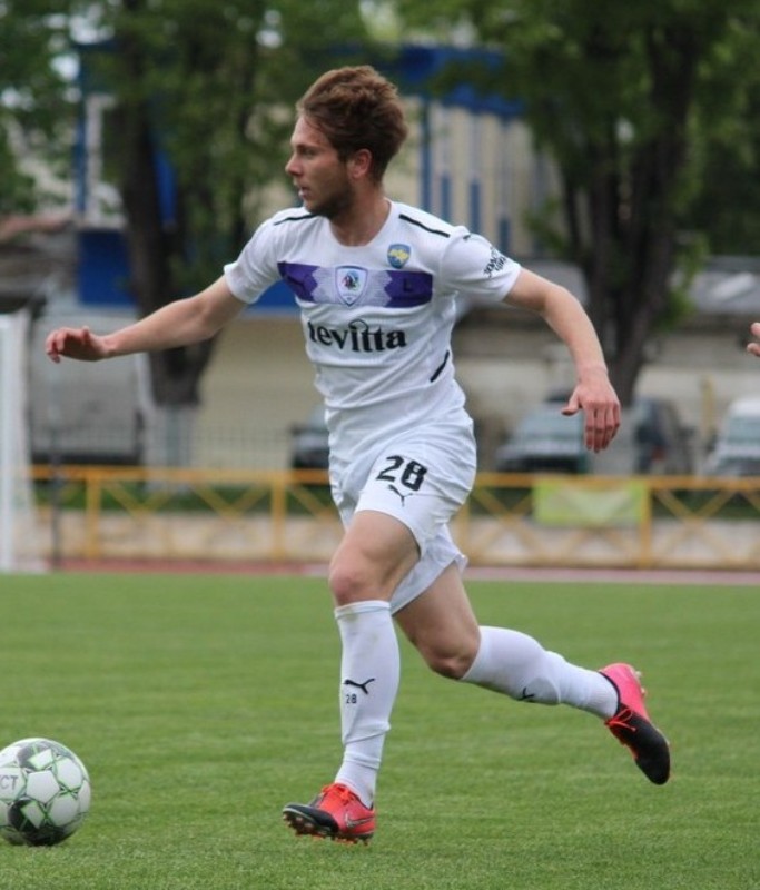 LNZ Cherkasy 2022-23 Away Kit