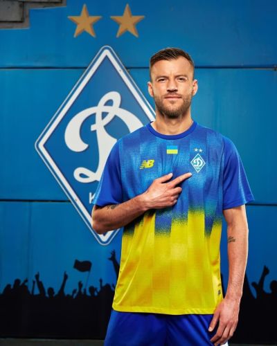 Dynamo Kyiv 2024-25 Away Kit