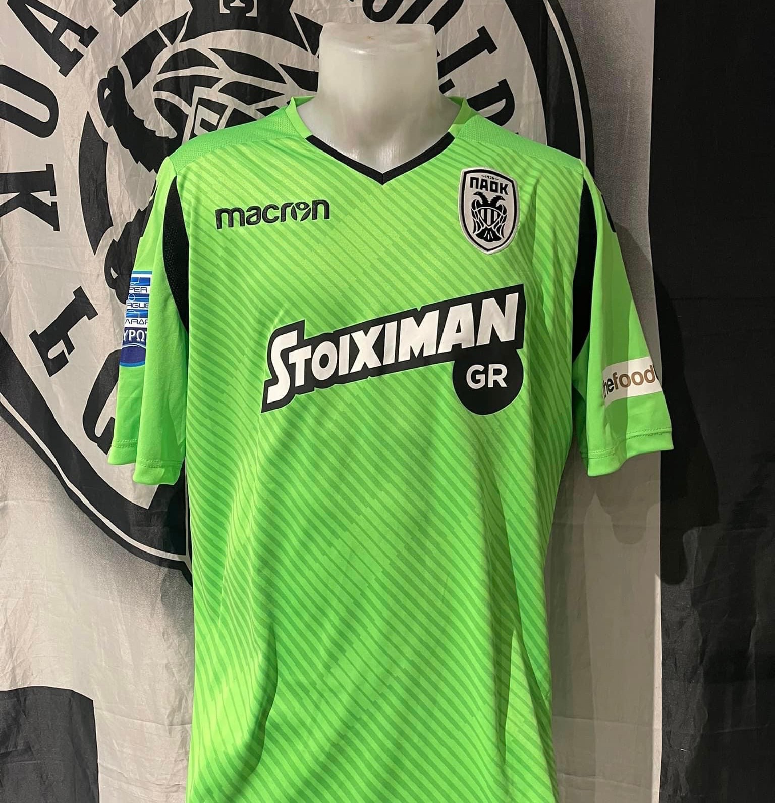 PAOK 2018-19 GK Home Kit