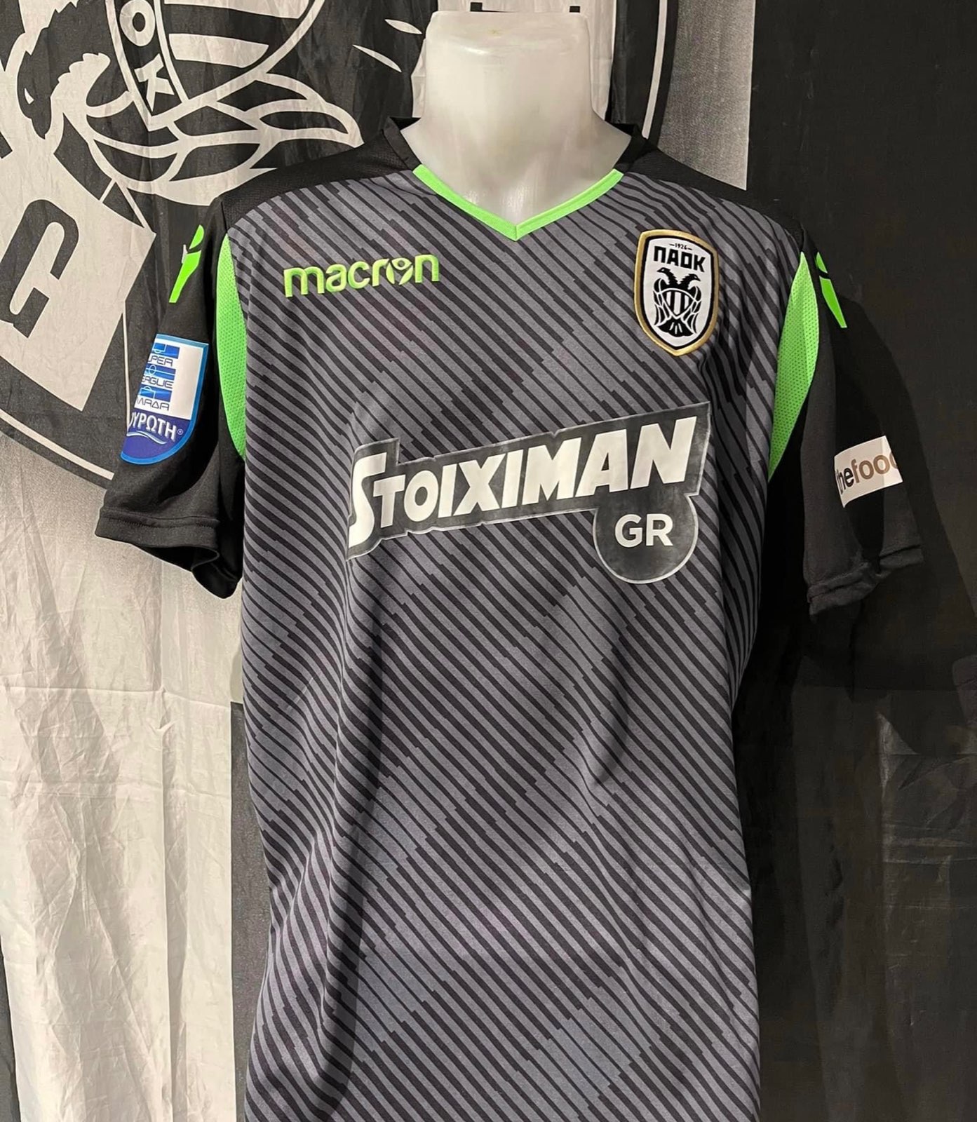 PAOK 2018-19 GK Away Kit