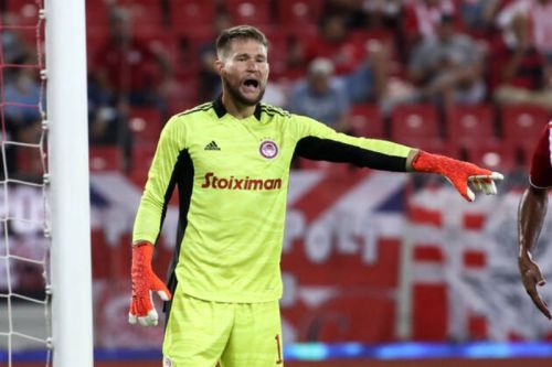 Olympiacos Piraeus 2021-22 GK 3 Kit