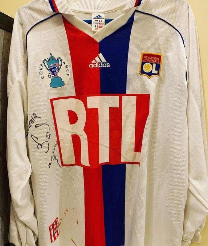 Olympique Lyonnais 1999-00 Coupe de France Home Kit
