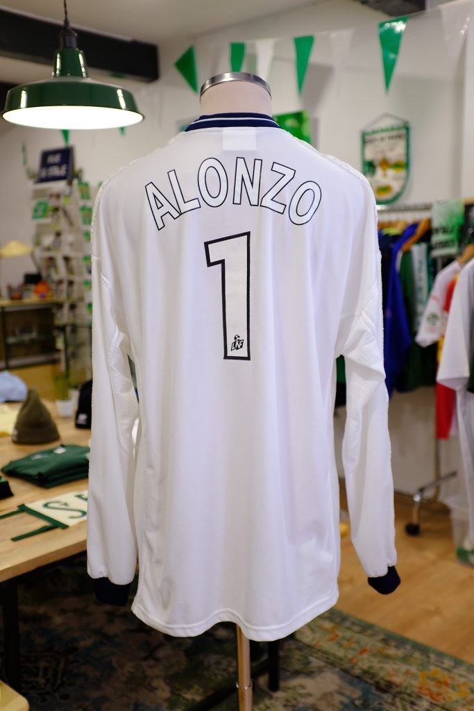 AS Saint-Étienne 2000-01 Third Kit