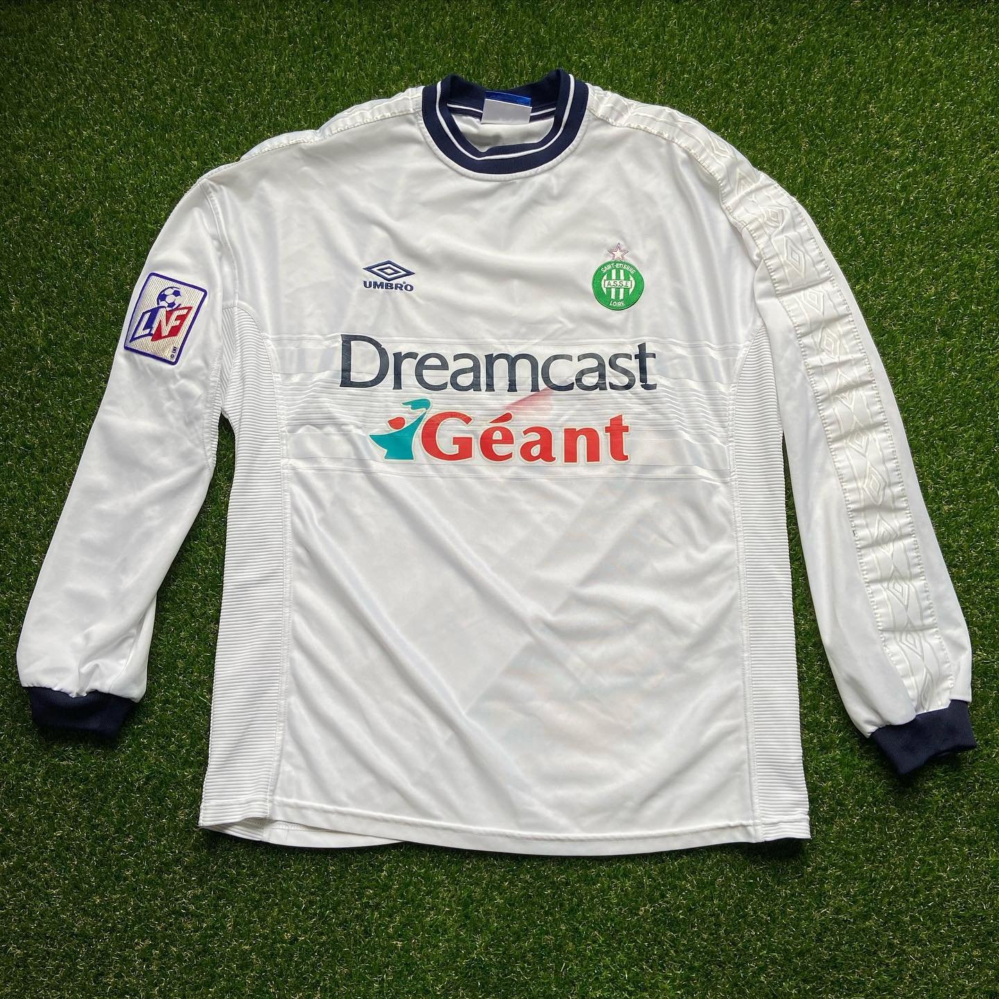 AS Saint-Étienne 2000-01 Third Kit