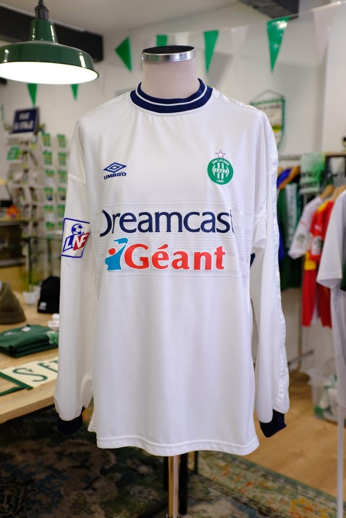AS Saint-Étienne 2000-01 Third Kit