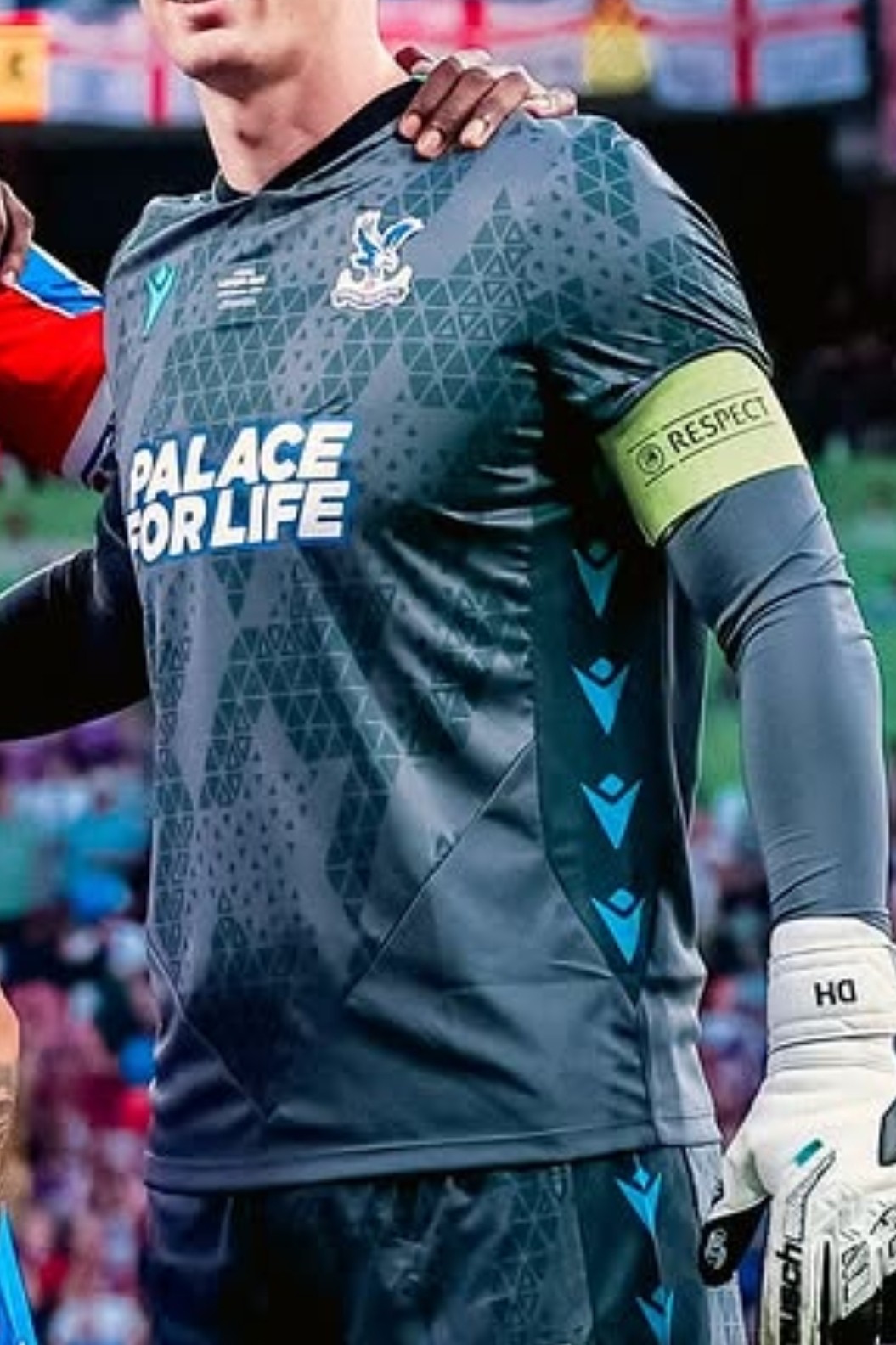 Crystal Palace 2025-26 Conference League Final GK Kit