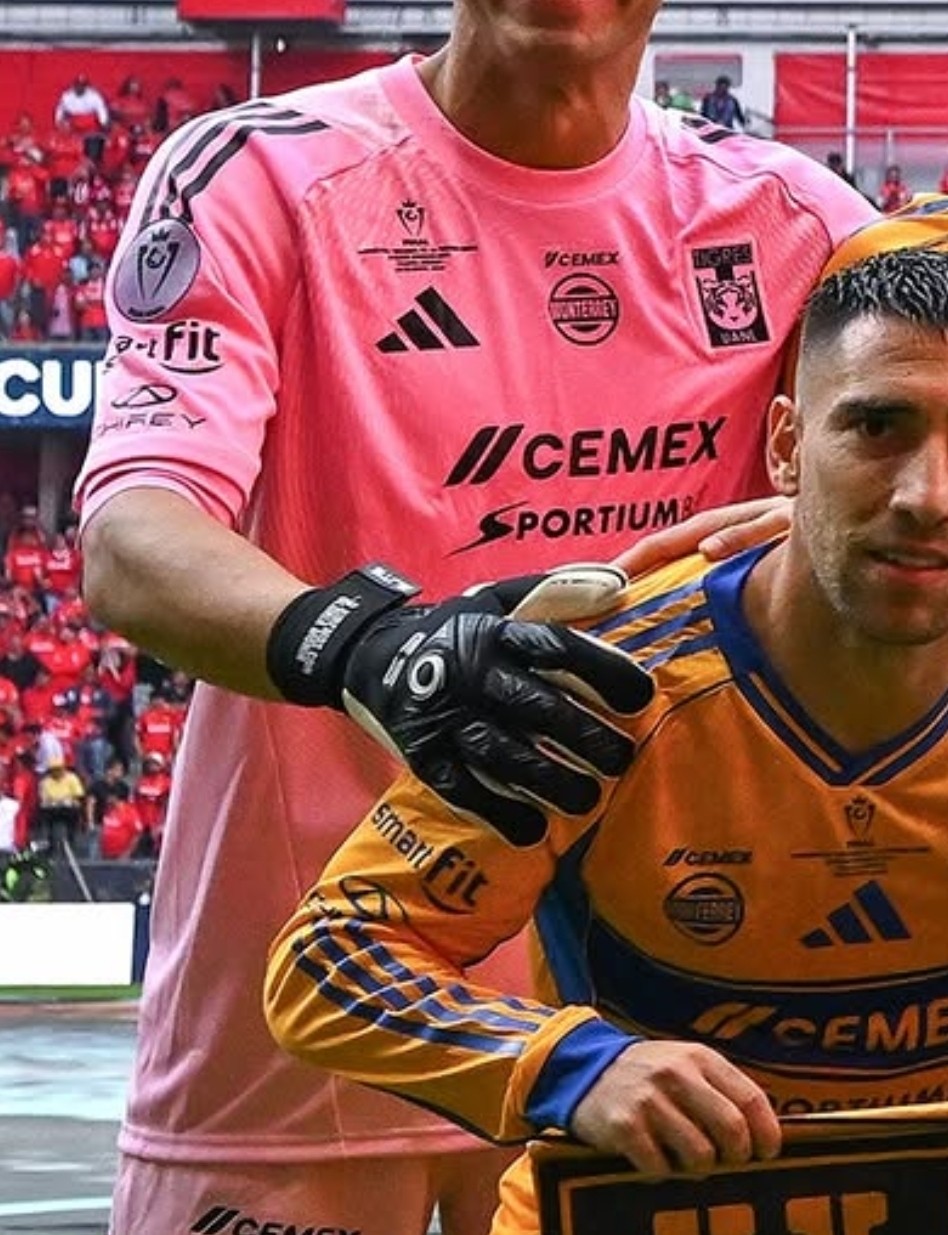Tigres UANL 2025-26 CONCACAF Champions Cup Final GK Kit