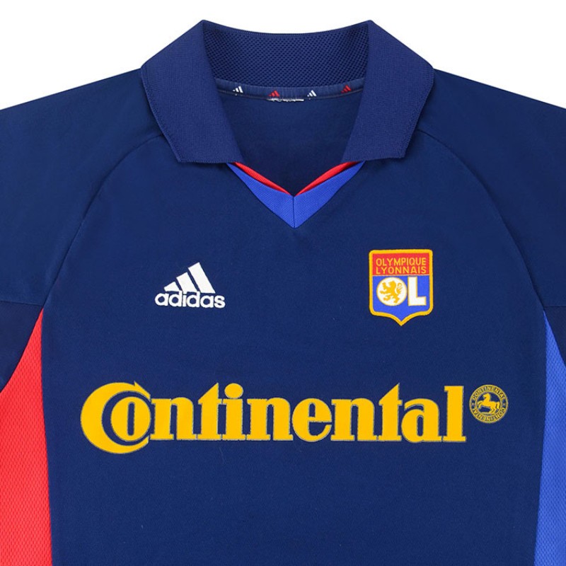 Olympique Lyonnais 2001-02 Away Kit
