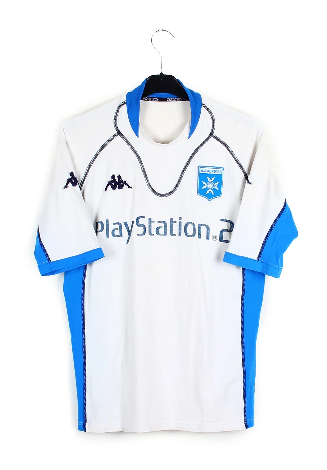 AJ Auxerre 2001-02 Home Kit